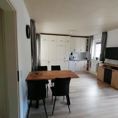 Wassersleben-gemuetliche Direkt Am Wasser Apartment