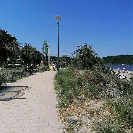 Wassersleben-gemuetliche Direkt Am Wasser *